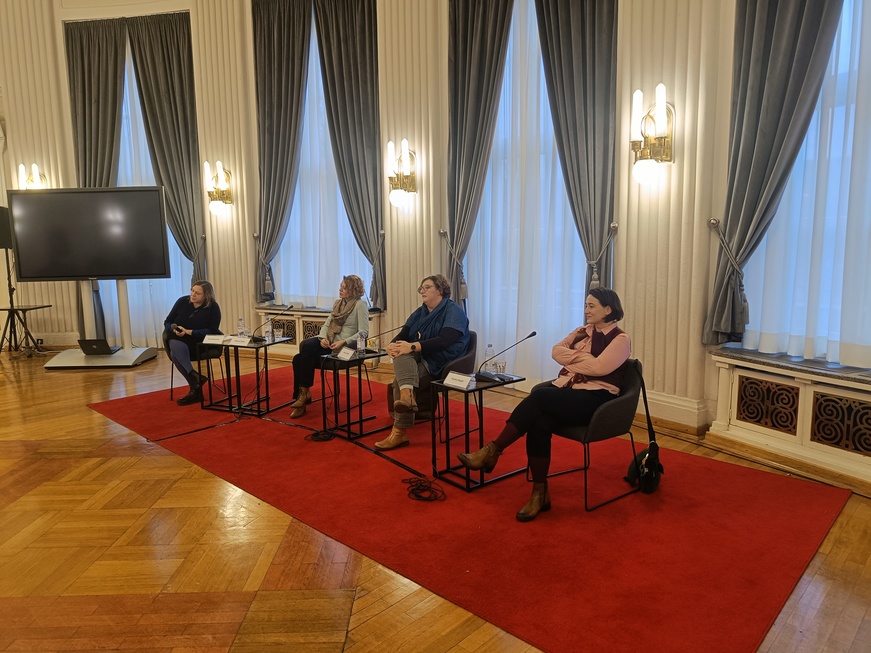 Large konferencija operacija grad